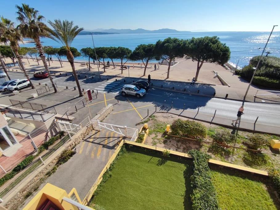 Solerio - Studio Climatise Face A La Mer La Ciotat Bagian luar foto